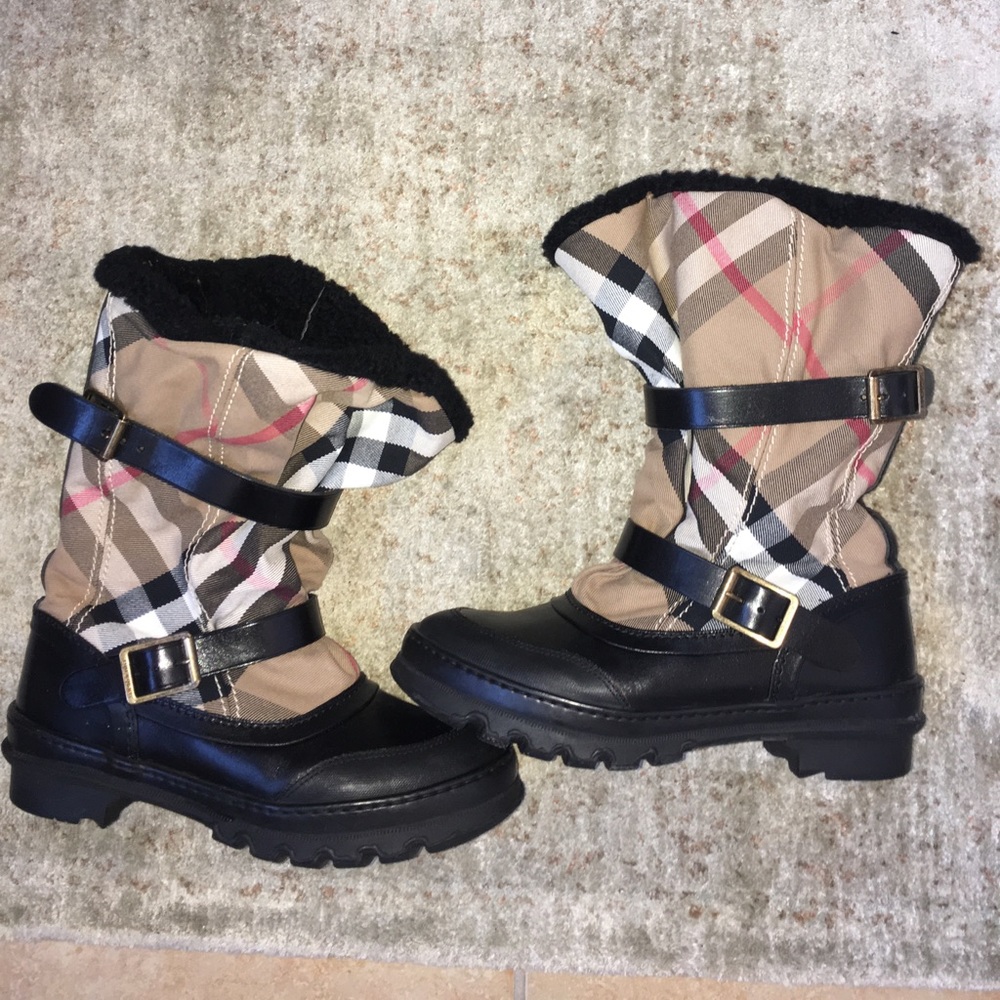 COPY - Burberry Women’s Snow Boots
